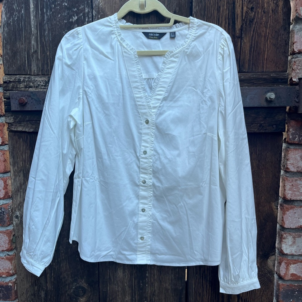 Nicole by Nicole Miller Cream Button-Down Shirt Sz M
